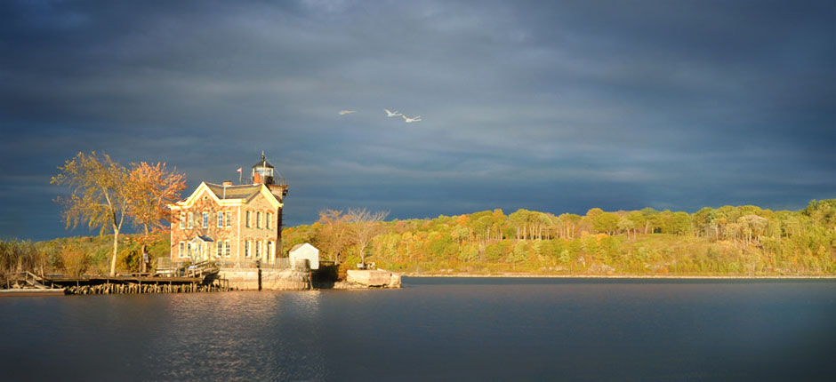 Lighthouse Vacations